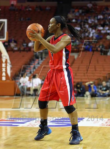 Thumbnail 1 in Duncanville vs. Manvel (UIL 5A Final) photogallery.