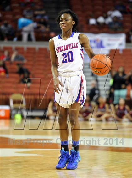 Thumbnail 1 in Duncanville vs. Manvel (UIL 5A Final) photogallery.