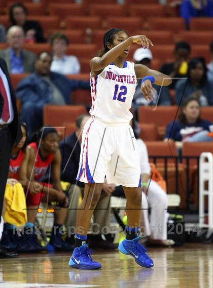 Thumbnail 3 in Duncanville vs. Manvel (UIL 5A Final) photogallery.