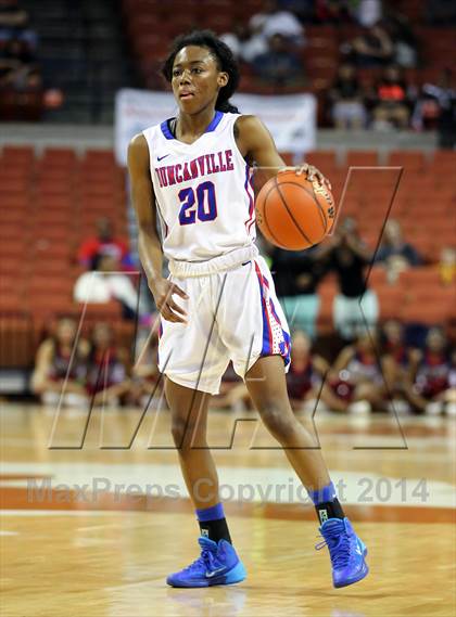 Thumbnail 3 in Duncanville vs. Manvel (UIL 5A Final) photogallery.