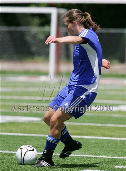 Thumbnail 2 in Forest Lake Christian vs. Le Grand (CIF SJS D6 Final) photogallery.