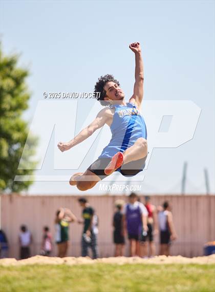 Thumbnail 1 in Southern League Meet photogallery.