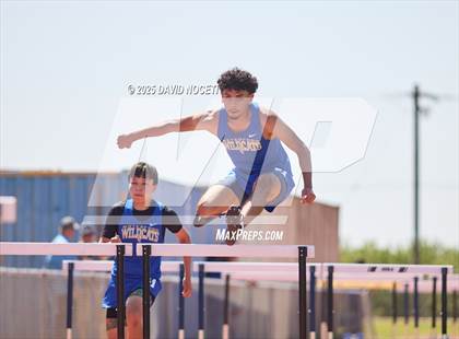 Thumbnail 3 in Southern League Meet photogallery.