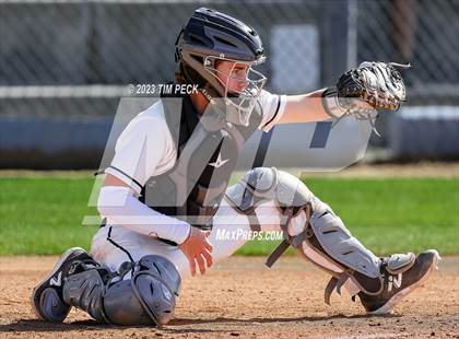 Thumbnail 2 in El Modena @ Villa Park photogallery.