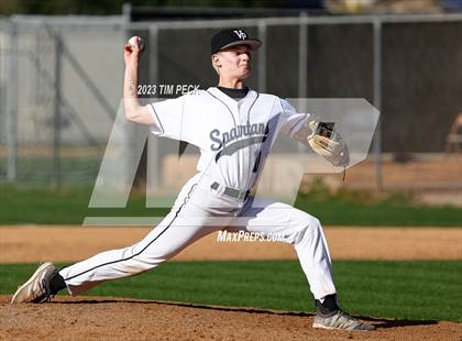 Thumbnail 2 in El Modena @ Villa Park photogallery.