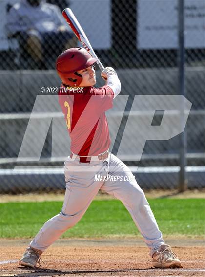 Thumbnail 2 in El Modena @ Villa Park photogallery.
