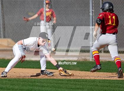 Thumbnail 1 in El Modena @ Villa Park photogallery.