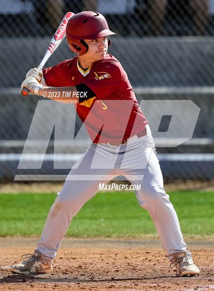 Thumbnail 1 in El Modena @ Villa Park photogallery.