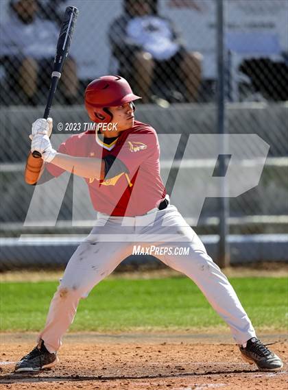 Thumbnail 3 in El Modena @ Villa Park photogallery.