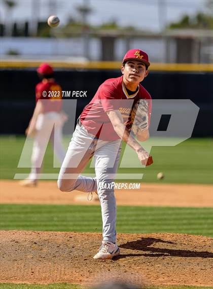 Thumbnail 1 in El Modena @ Villa Park photogallery.