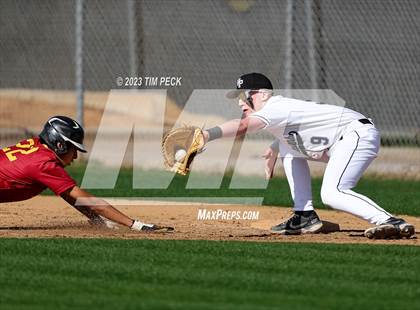 Thumbnail 1 in El Modena @ Villa Park photogallery.