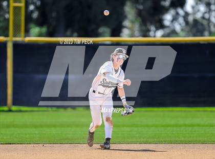 Thumbnail 1 in El Modena @ Villa Park photogallery.