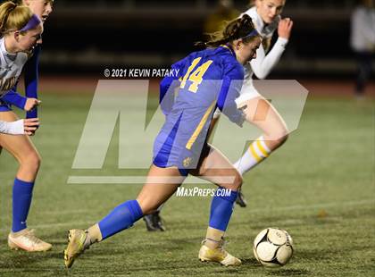 Thumbnail 2 in Granby Memorial vs. Mercy (CIAC Class M Semifinal) photogallery.