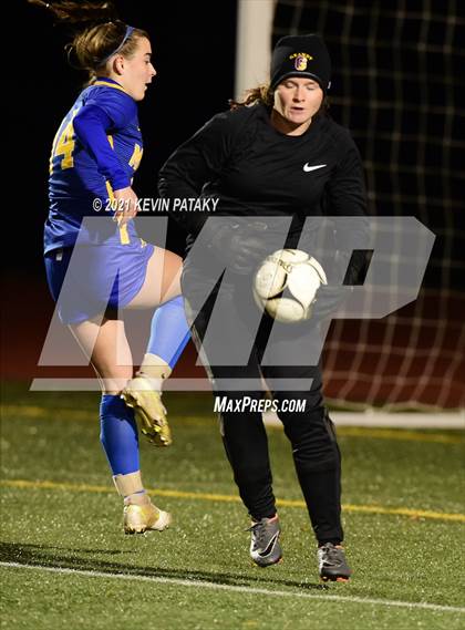 Thumbnail 2 in Granby Memorial vs. Mercy (CIAC Class M Semifinal) photogallery.