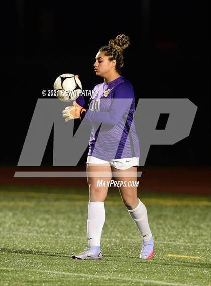 Thumbnail 2 in Granby Memorial vs. Mercy (CIAC Class M Semifinal) photogallery.