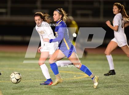 Thumbnail 2 in Granby Memorial vs. Mercy (CIAC Class M Semifinal) photogallery.