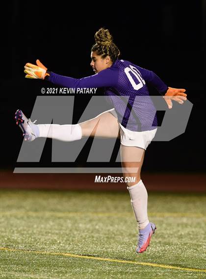 Thumbnail 1 in Granby Memorial vs. Mercy (CIAC Class M Semifinal) photogallery.