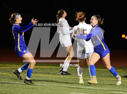 Thumbnail 3 in Granby Memorial vs. Mercy (CIAC Class M Semifinal) photogallery.