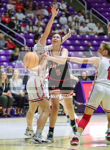 Thumbnail 1 in Springville vs. Spanish Fork (UHSAA 5A Semifinal) photogallery.