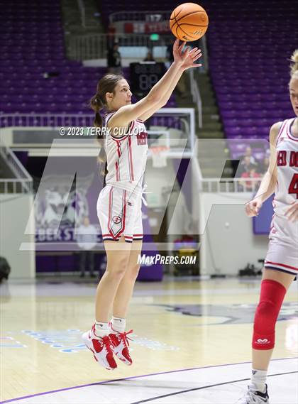 Thumbnail 2 in Springville vs. Spanish Fork (UHSAA 5A Semifinal) photogallery.