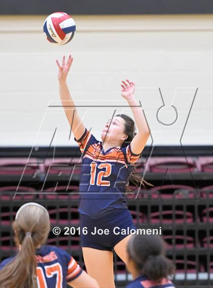 Thumbnail 1 in Reagan Vs Brandeis (NEISD Invitational) photogallery.