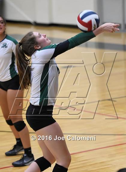 Thumbnail 2 in Reagan Vs Brandeis (NEISD Invitational) photogallery.