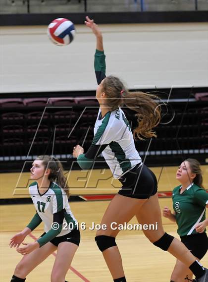 Thumbnail 3 in Reagan Vs Brandeis (NEISD Invitational) photogallery.