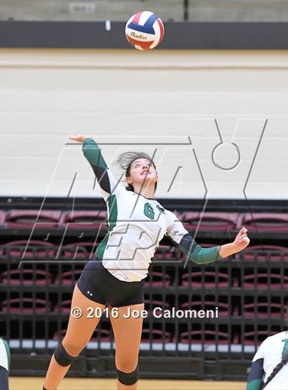 Thumbnail 1 in Reagan Vs Brandeis (NEISD Invitational) photogallery.