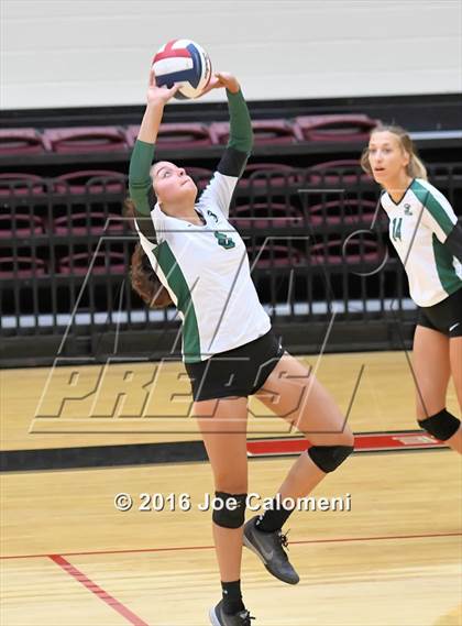 Thumbnail 1 in Reagan Vs Brandeis (NEISD Invitational) photogallery.
