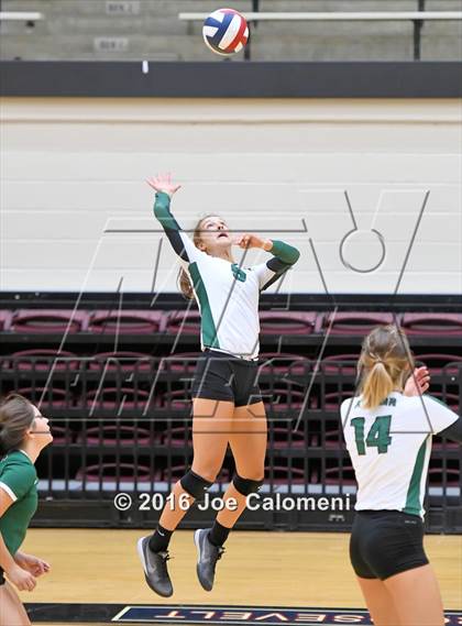 Thumbnail 2 in Reagan Vs Brandeis (NEISD Invitational) photogallery.