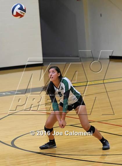 Thumbnail 1 in Reagan Vs Brandeis (NEISD Invitational) photogallery.