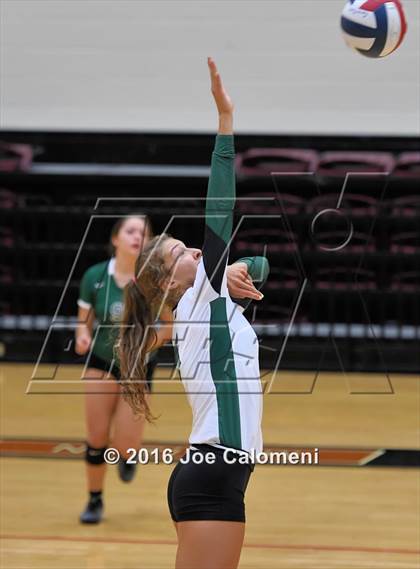 Thumbnail 3 in Reagan Vs Brandeis (NEISD Invitational) photogallery.