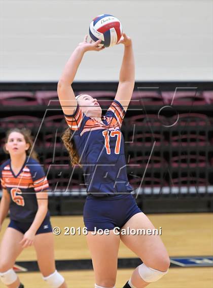 Thumbnail 1 in Reagan Vs Brandeis (NEISD Invitational) photogallery.