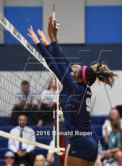 Thumbnail 3 in Wylie @ Wylie East photogallery.