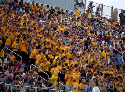 Thumbnail 3 in Gilman vs. Moeller (Crosstown Showdown) photogallery.
