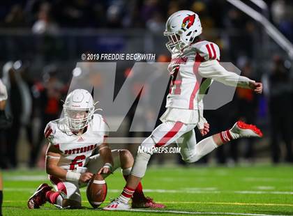 Thumbnail 2 in Gladewater vs. Pottsboro (UIL 3A Division 1 Region 2 Quarterfinals) photogallery.
