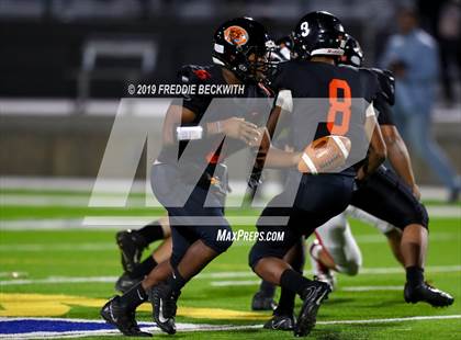 Thumbnail 3 in Gladewater vs. Pottsboro (UIL 3A Division 1 Region 2 Quarterfinals) photogallery.
