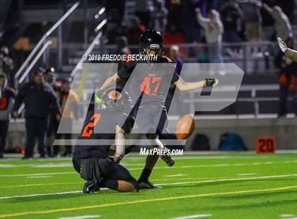 Thumbnail 2 in Gladewater vs. Pottsboro (UIL 3A Division 1 Region 2 Quarterfinals) photogallery.