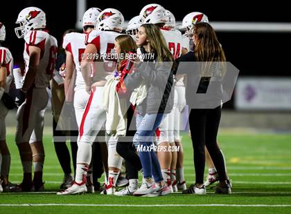 Thumbnail 2 in Gladewater vs. Pottsboro (UIL 3A Division 1 Region 2 Quarterfinals) photogallery.