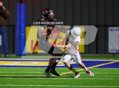 Thumbnail 2 in Gladewater vs. Pottsboro (UIL 3A Division 1 Region 2 Quarterfinals) photogallery.
