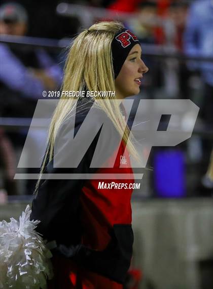 Thumbnail 3 in Gladewater vs. Pottsboro (UIL 3A Division 1 Region 2 Quarterfinals) photogallery.