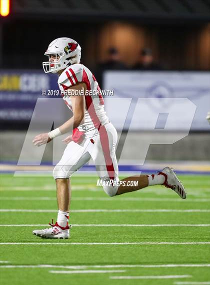 Thumbnail 3 in Gladewater vs. Pottsboro (UIL 3A Division 1 Region 2 Quarterfinals) photogallery.