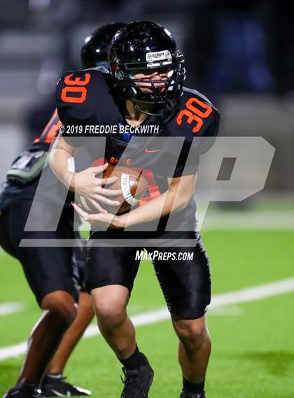 Thumbnail 2 in Gladewater vs. Pottsboro (UIL 3A Division 1 Region 2 Quarterfinals) photogallery.