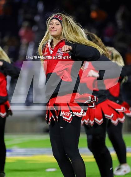 Thumbnail 3 in Gladewater vs. Pottsboro (UIL 3A Division 1 Region 2 Quarterfinals) photogallery.