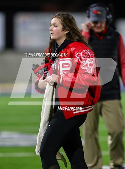 Thumbnail 3 in Gladewater vs. Pottsboro (UIL 3A Division 1 Region 2 Quarterfinals) photogallery.