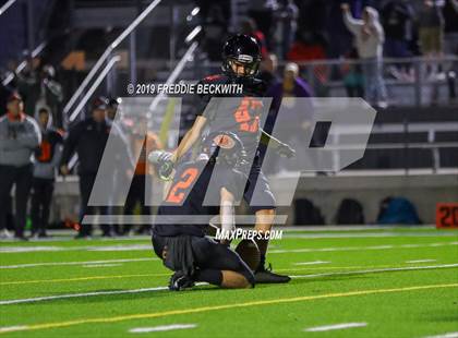 Thumbnail 1 in Gladewater vs. Pottsboro (UIL 3A Division 1 Region 2 Quarterfinals) photogallery.
