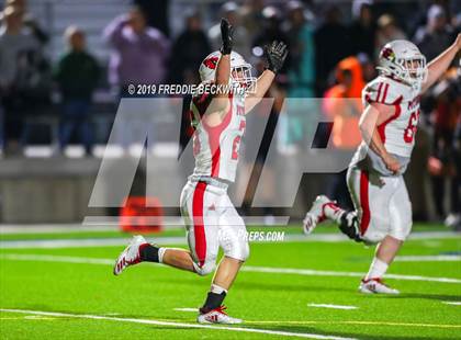 Thumbnail 1 in Gladewater vs. Pottsboro (UIL 3A Division 1 Region 2 Quarterfinals) photogallery.