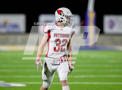 Thumbnail 1 in Gladewater vs. Pottsboro (UIL 3A Division 1 Region 2 Quarterfinals) photogallery.