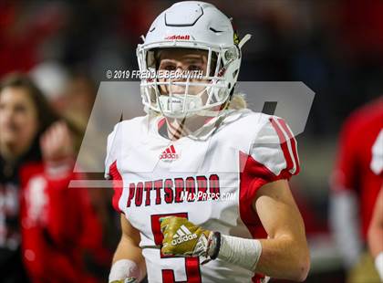 Thumbnail 2 in Gladewater vs. Pottsboro (UIL 3A Division 1 Region 2 Quarterfinals) photogallery.