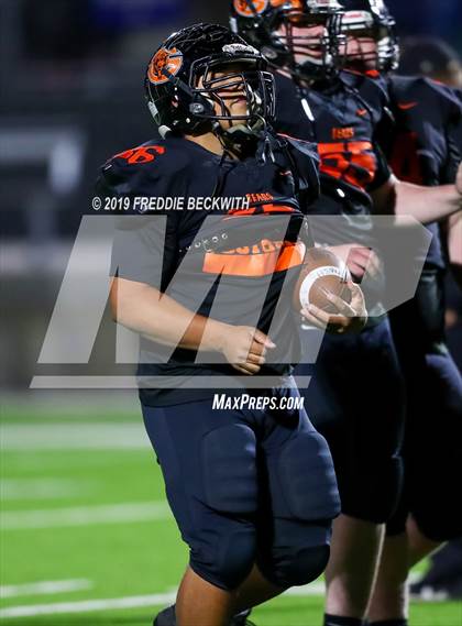 Thumbnail 3 in Gladewater vs. Pottsboro (UIL 3A Division 1 Region 2 Quarterfinals) photogallery.